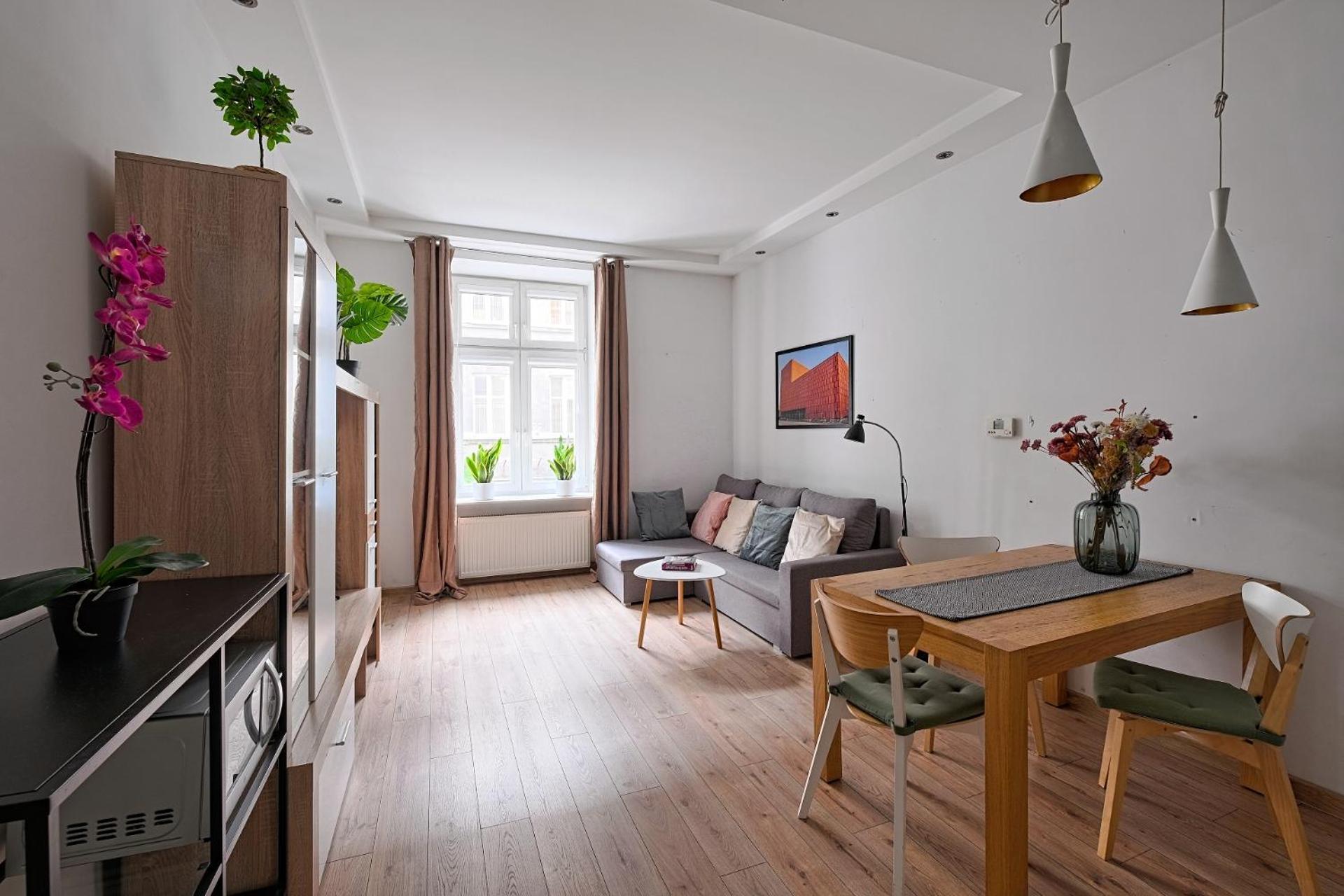 Urban Nest Wietora 8 Апартаменти *